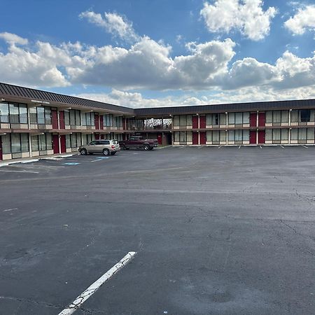 Paris Inn And Suites Екстериор снимка