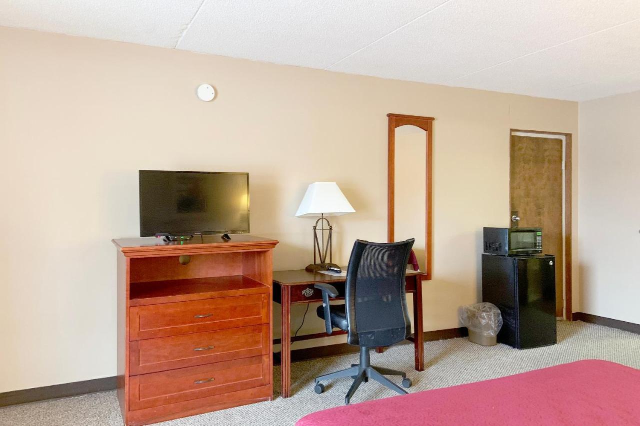 Paris Inn And Suites Екстериор снимка